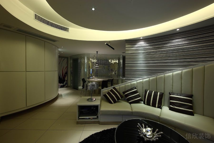 潤恒尚園深圳寶安家居裝修-沙發背面