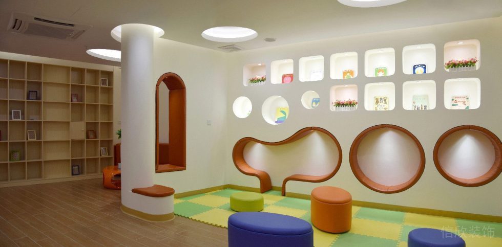 鏤空式墻壁置物柜休息區(qū)設(shè)計圖