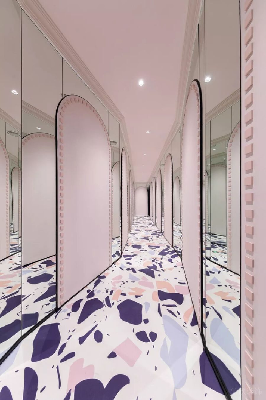 粉色更衣室裝修設(shè)計(jì)店鋪效果圖