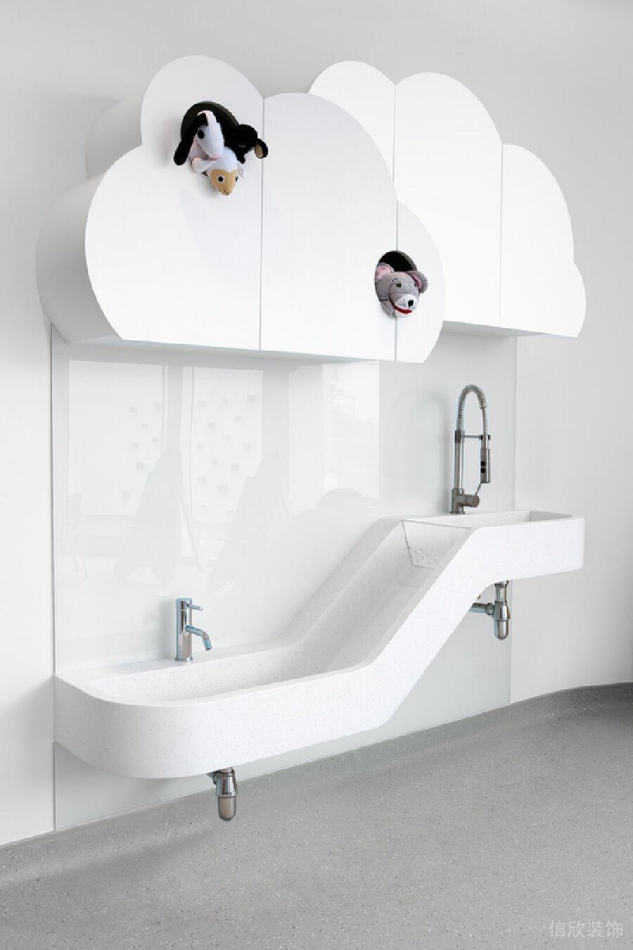階梯式洗手池陶瓷安全洗手池裝修設(shè)計墻柜云朵