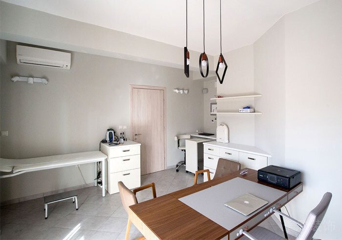 原木風診室裝修天花創(chuàng)意幾何鏤空燈飾