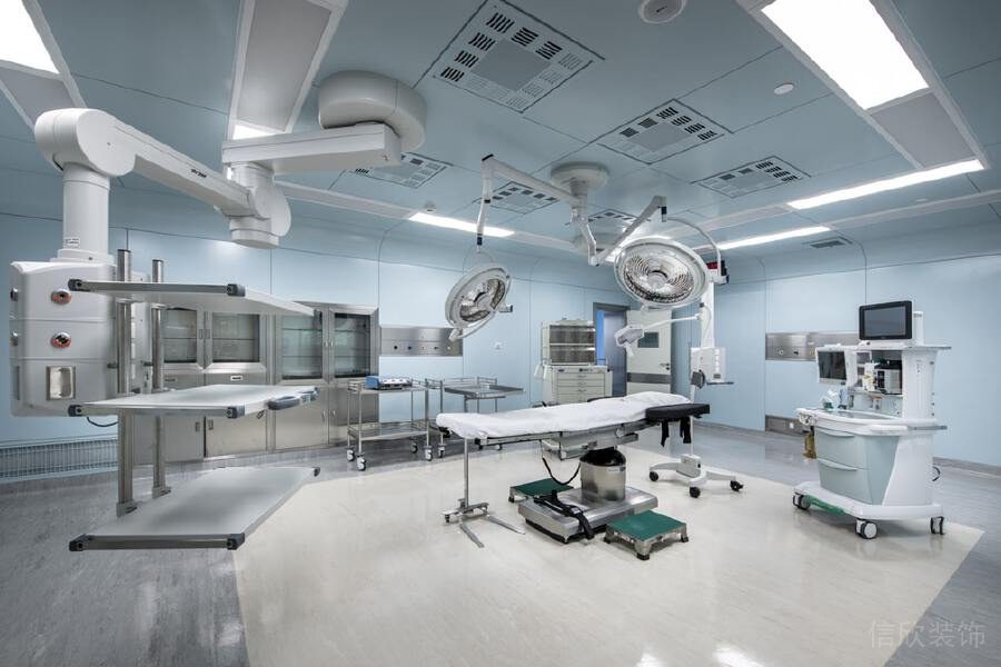 醫(yī)院手術(shù)室裝修設(shè)計淡藍色天花效果