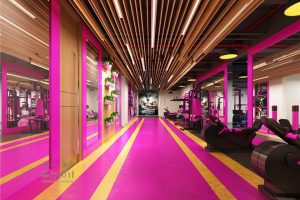 芭比粉木質過道裝修設計天花鏤空吊頂女性健身房裝修現代效果圖