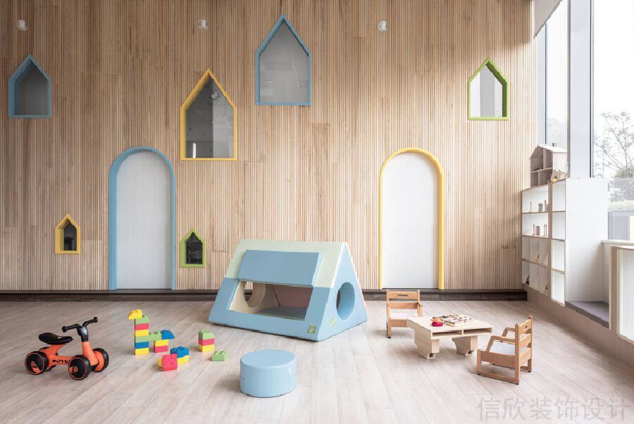 幾何兒童培訓機構鏤空木制效果圖