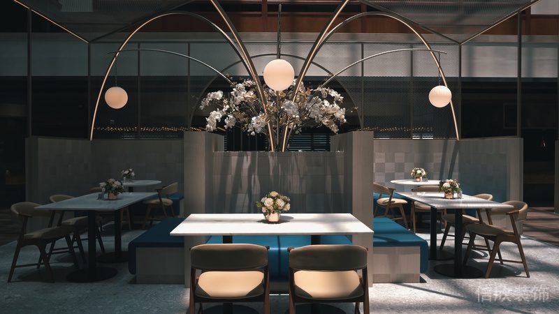 輕奢風復古就餐區域現代墻體裝飾花卉設計效果圖