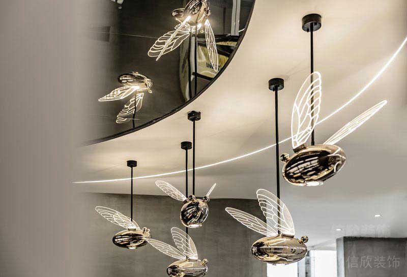 辦公室現(xiàn)代風藝術(shù)金屬小蜜蜂吊燈效果圖