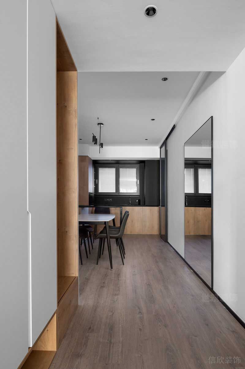 北歐極簡(jiǎn)風(fēng)公寓空間餐廳家具