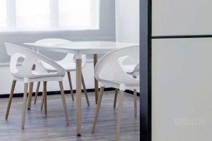 北歐極簡風(fēng)家居餐桌組合