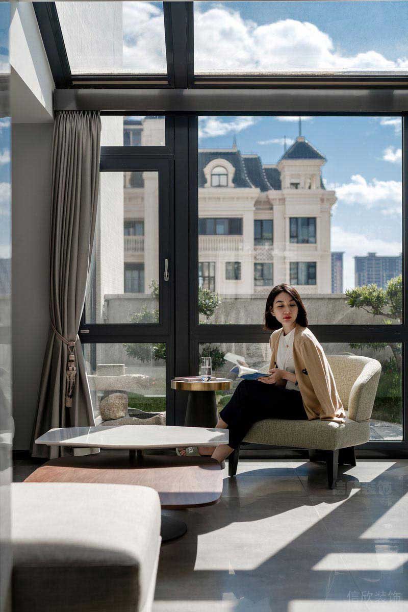 二手房改造現(xiàn)代簡(jiǎn)約風(fēng)陽(yáng)臺(tái)休息區(qū)效果圖