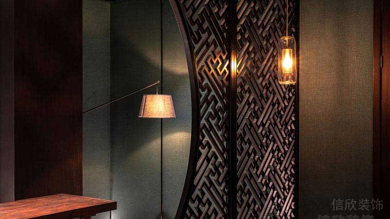 現(xiàn)代風(fēng)格餐飲空間屏風(fēng)門扇