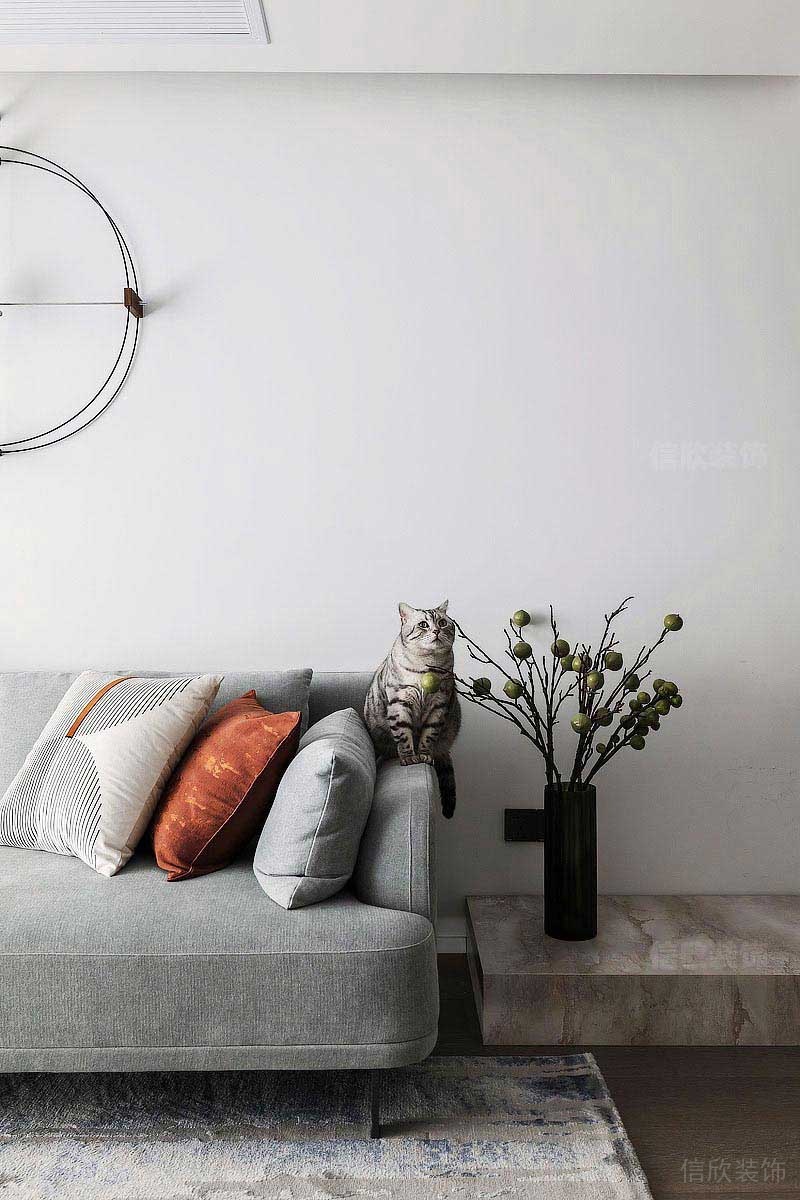 現(xiàn)代簡約的布藝沙發(fā)