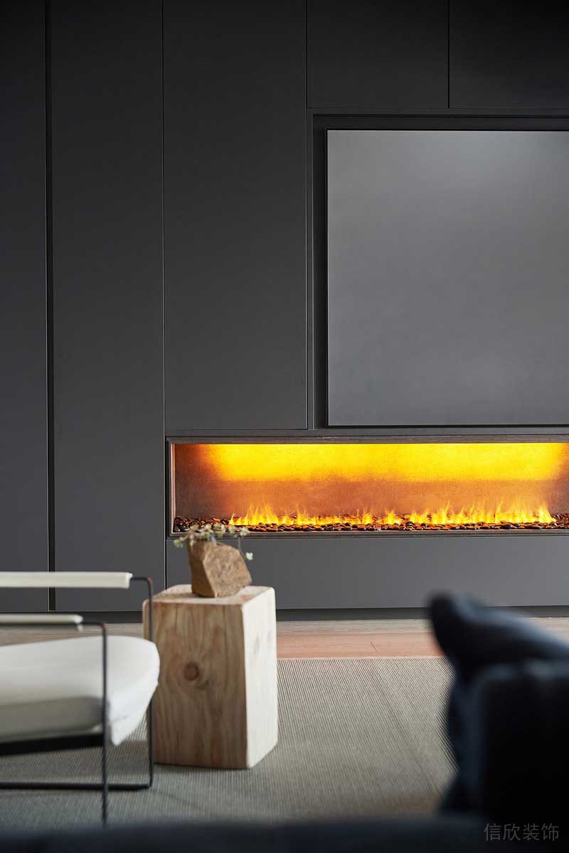 深圳龍崗區(qū)黑白灰極簡風家居裝修竣工實景圖壁爐 深圳龍崗區(qū)黑白灰極簡風家居裝修竣工實景圖壁爐