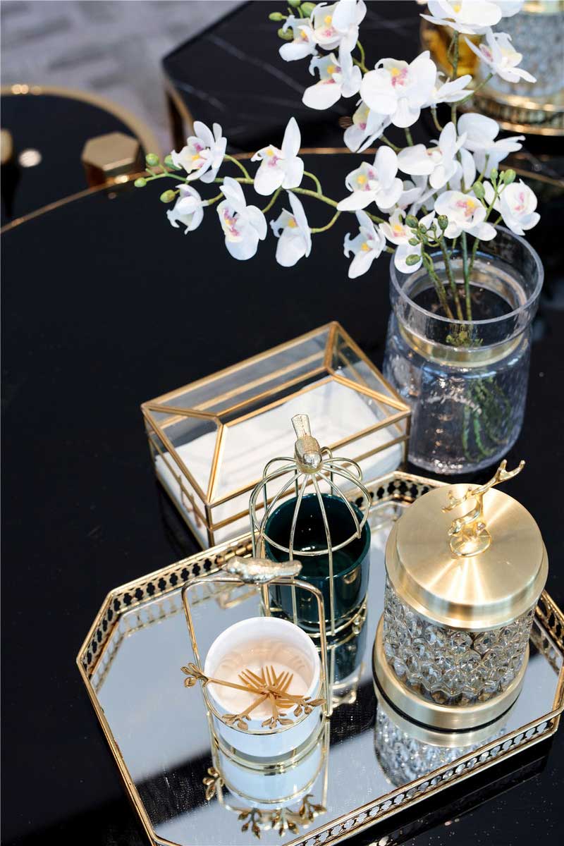 深圳鹽田區(qū)輕奢風格舊房裝修施工案例裝飾藝術(shù)品 深圳鹽田區(qū)輕奢風格舊房裝修施工案例裝飾藝術(shù)品