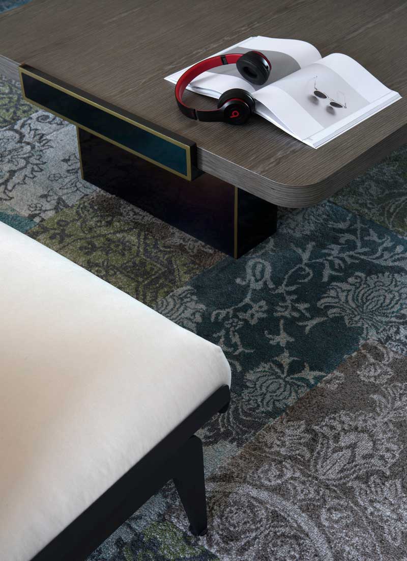 深圳南山區(qū)南油現(xiàn)代中式二手房翻新裝修客廳茶幾飾品擺件 深圳南山區(qū)南油現(xiàn)代中式二手房翻新裝修客廳茶幾飾品擺件