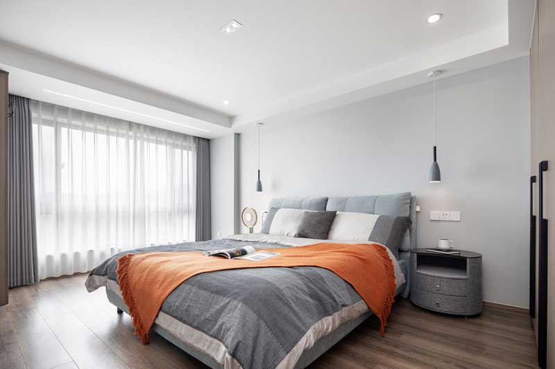 深圳羅湖區(qū)現(xiàn)代輕奢風(fēng)家居裝修設(shè)計(jì)主臥