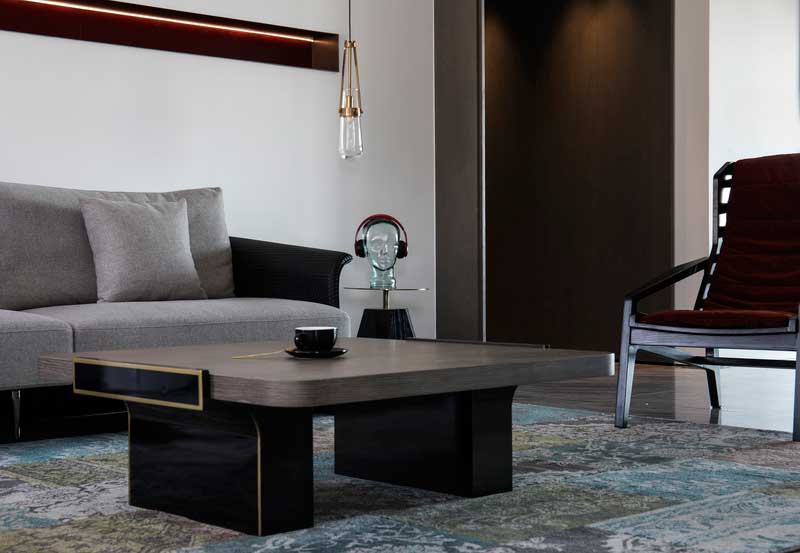 深圳南山區(qū)南油現(xiàn)代中式二手房翻新裝修客廳茶幾 深圳南山區(qū)南油現(xiàn)代中式二手房翻新裝修客廳茶幾