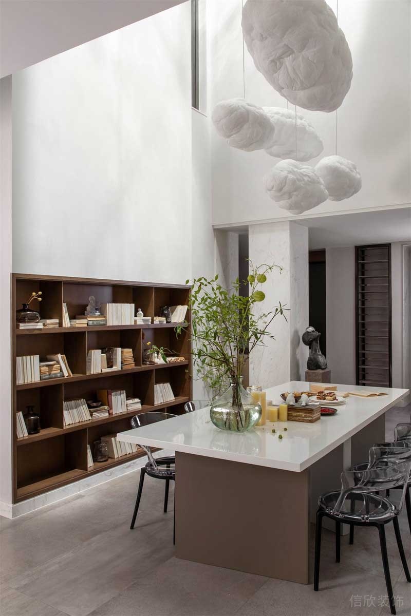 深圳羅湖區(qū)溫馨的簡約風(fēng)家居裝修空間餐廳 深圳羅湖區(qū)溫馨的簡約風(fēng)家居裝修空間餐廳