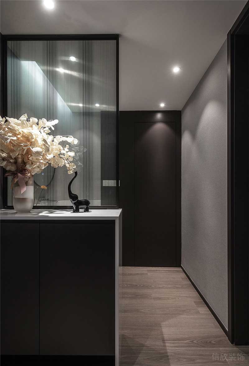 深圳龍崗平湖現(xiàn)代風(fēng)格新房裝修設(shè)計(jì)效果圖玄關(guān) 深圳龍崗平湖現(xiàn)代風(fēng)格新房裝修設(shè)計(jì)效果圖玄關(guān)