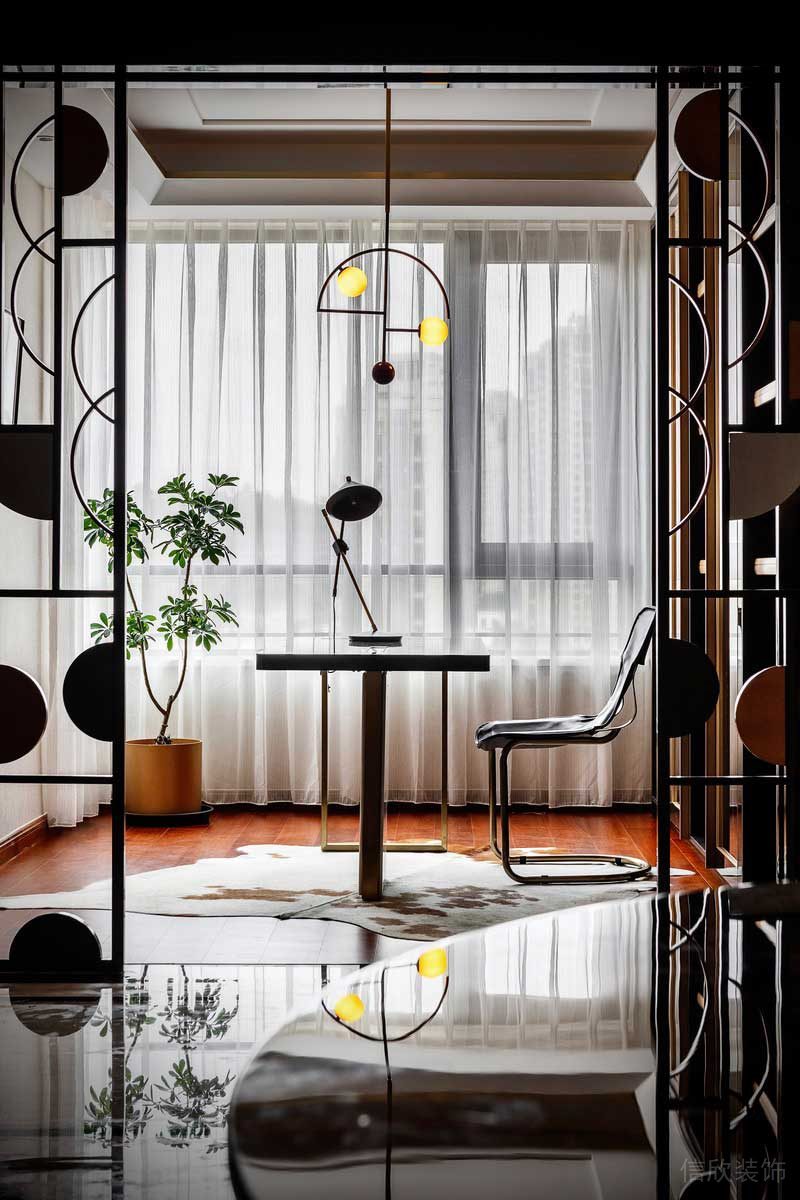 深圳龍華家裝復(fù)古輕奢風(fēng)裝修設(shè)計(jì)書(shū)桌