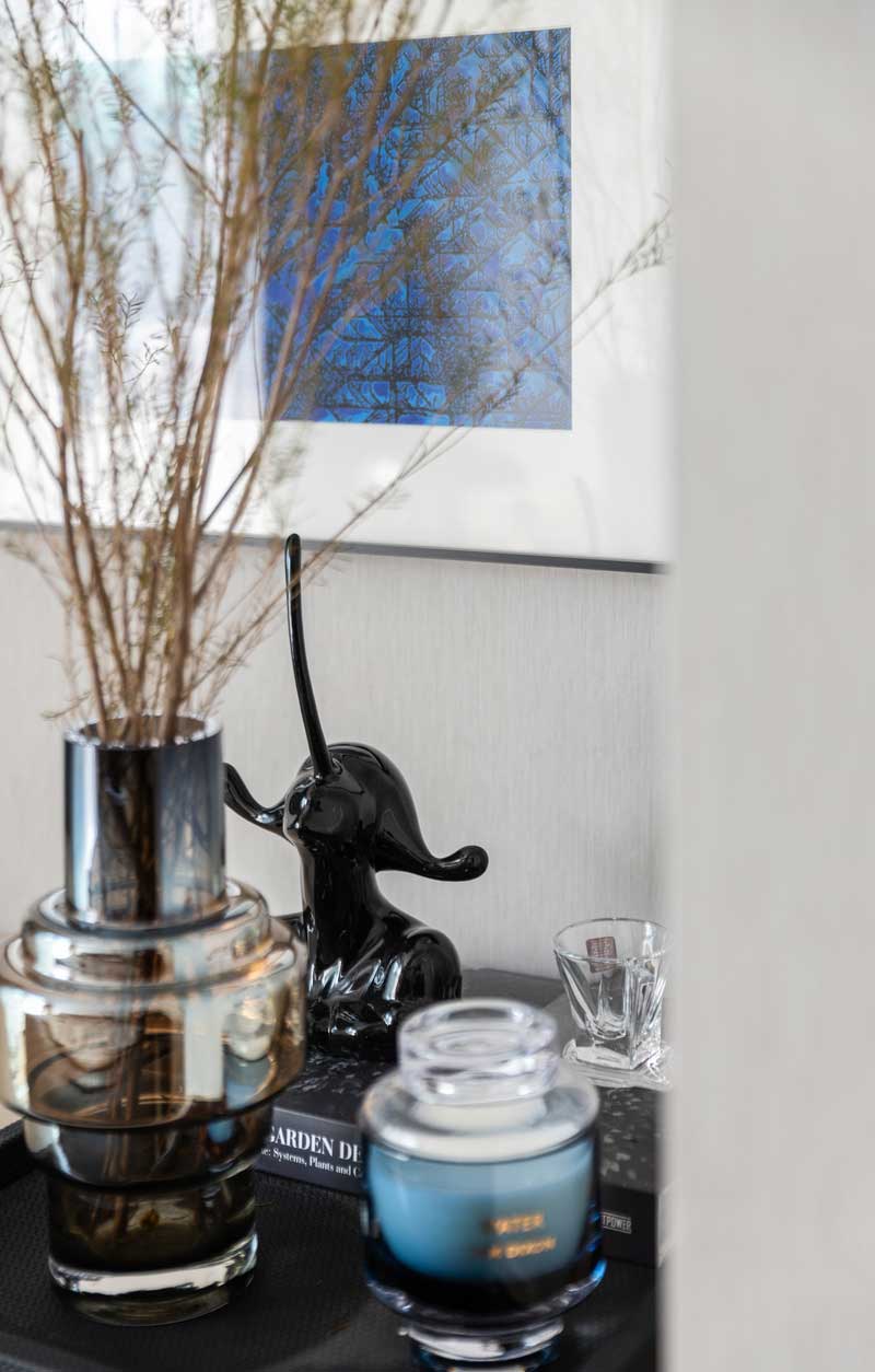 深圳福田現(xiàn)代北歐風(fēng)家居裝修設(shè)計(jì)主臥套房陳列品 深圳福田現(xiàn)代北歐風(fēng)家居裝修設(shè)計(jì)主臥套房陳列品