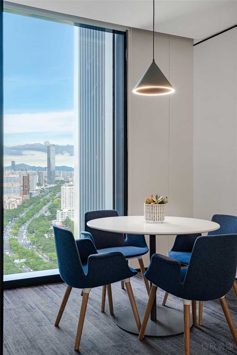 深圳寶安商業(yè)地產辦公室裝修