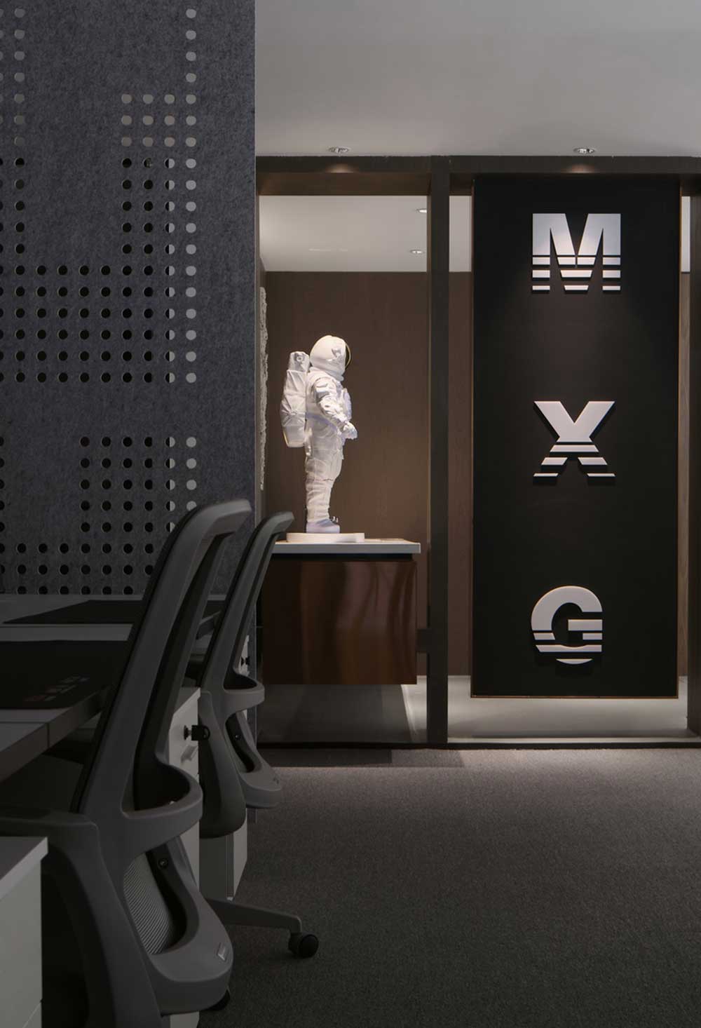 龍華區恒大時尚慧谷大廈簡約風格辦公室裝修設計藝術雕塑 龍華區恒大時尚慧谷大廈簡約風格辦公室裝修設計藝術雕塑