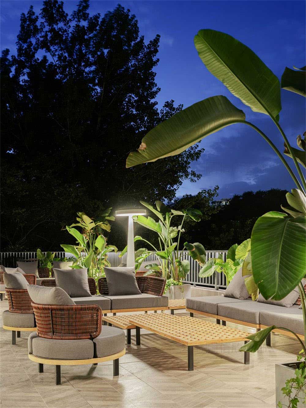 深圳南山簡約風格咖啡廳裝修設計案例綠植裝飾 深圳南山簡約風格咖啡廳裝修設計案例綠植裝飾