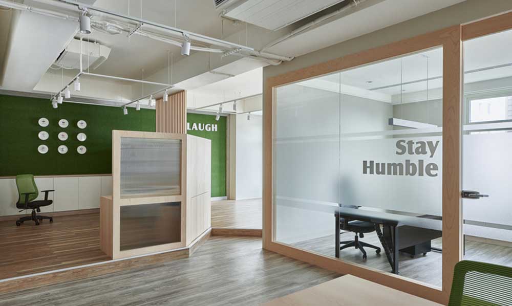 深圳光明區招商智慧城簡約北歐風辦公室裝修軟裝陳設 深圳光明區招商智慧城簡約北歐風辦公室裝修軟裝陳設