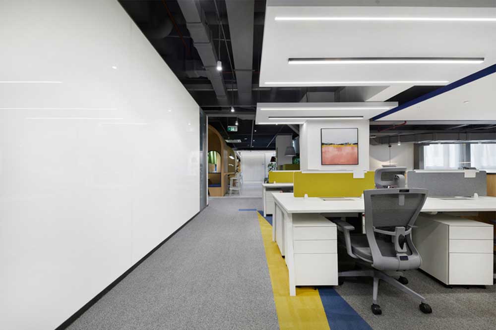 深圳龍華區(qū)華僑城北站壹號(hào)現(xiàn)代風(fēng)格辦公室裝修燈光效果 深圳龍華區(qū)華僑城北站壹號(hào)現(xiàn)代風(fēng)格辦公室裝修燈光效果