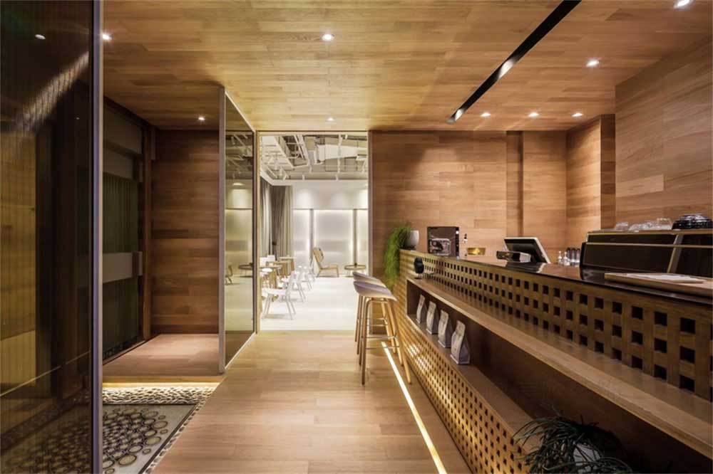 深圳羅湖簡約北歐風(fēng)餐飲店裝修設(shè)計(jì)隱形門