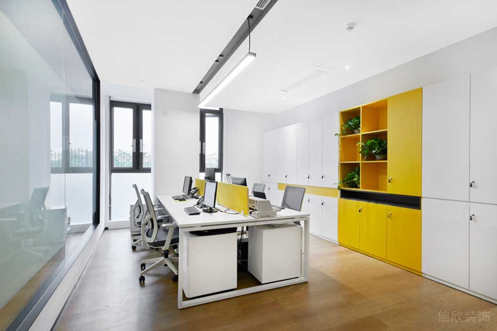 深圳南山區(qū)酷派大廈現(xiàn)代風格辦公室裝修家具組合 深圳南山區(qū)酷派大廈現(xiàn)代風格辦公室裝修家具組合