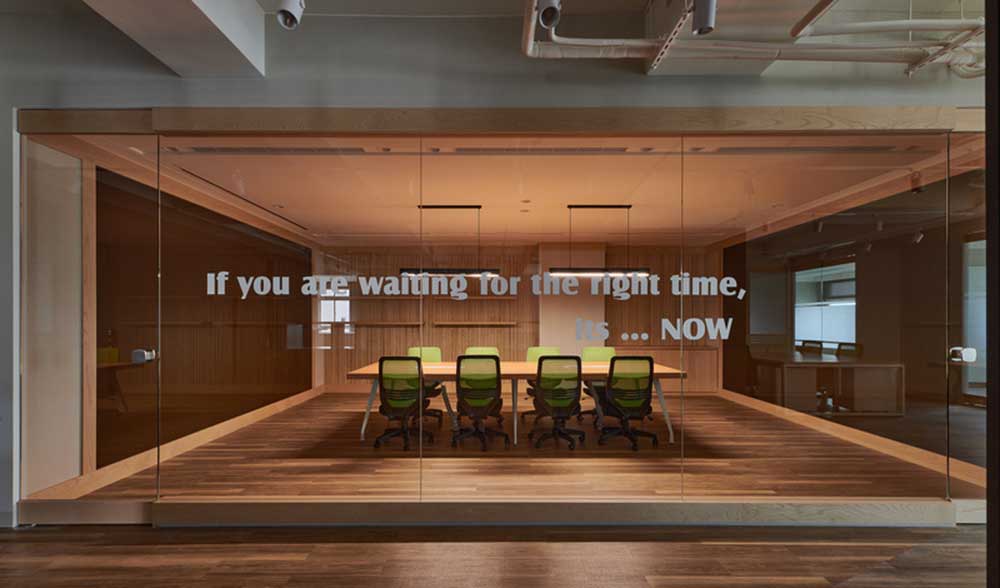 深圳光明區招商智慧城簡約北歐風辦公室裝修會議室 深圳光明區招商智慧城簡約北歐風辦公室裝修會議室