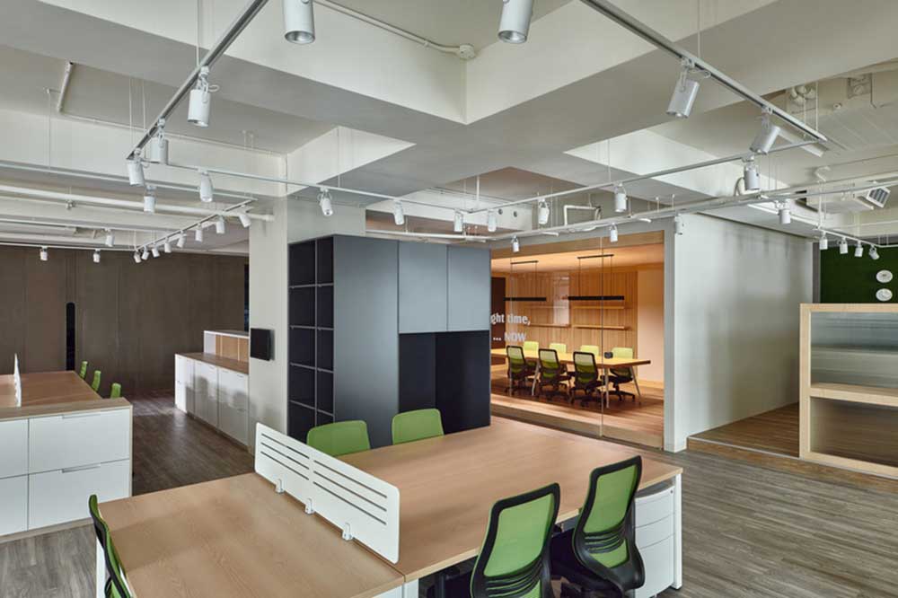 深圳光明區招商智慧城簡約北歐風辦公室裝修開放式辦公區 深圳光明區招商智慧城簡約北歐風辦公室裝修開放式辦公區