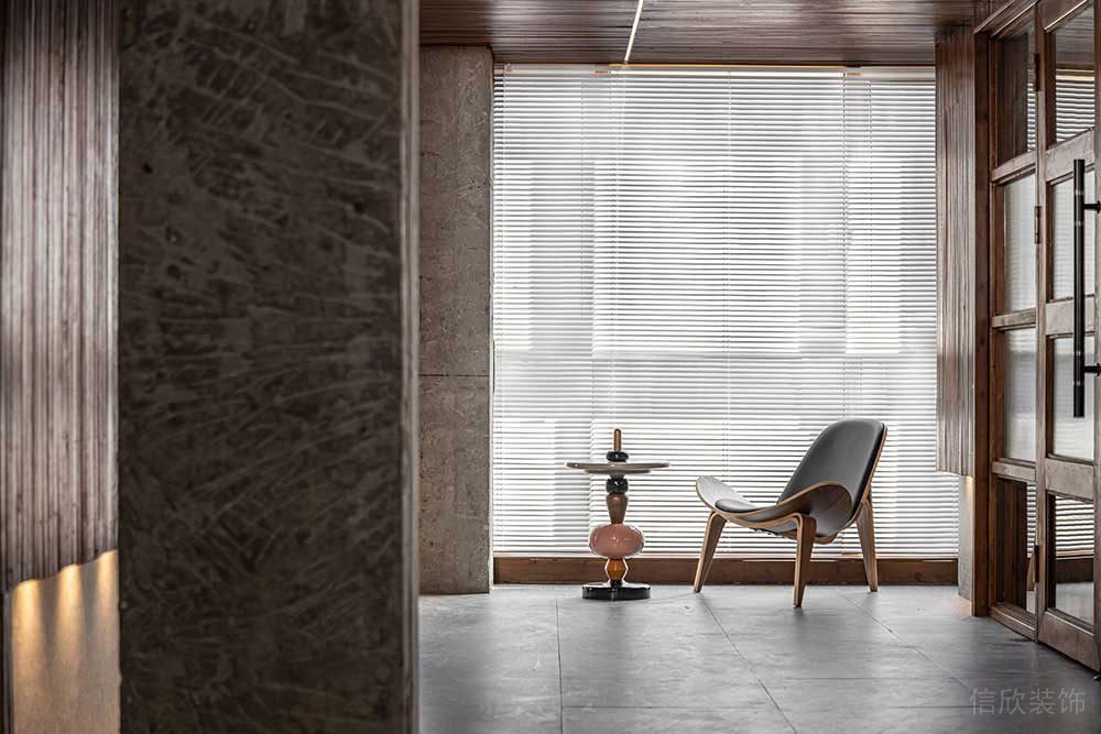 北歐工業風辦公室過廊休閑區設計裝修圖