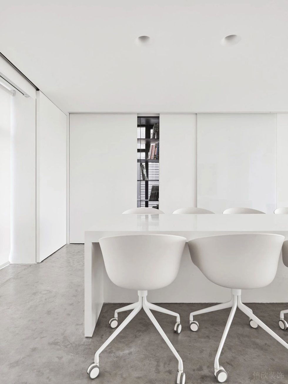 極簡風(fēng)格辦公空間商務(wù)會議室裝修圖