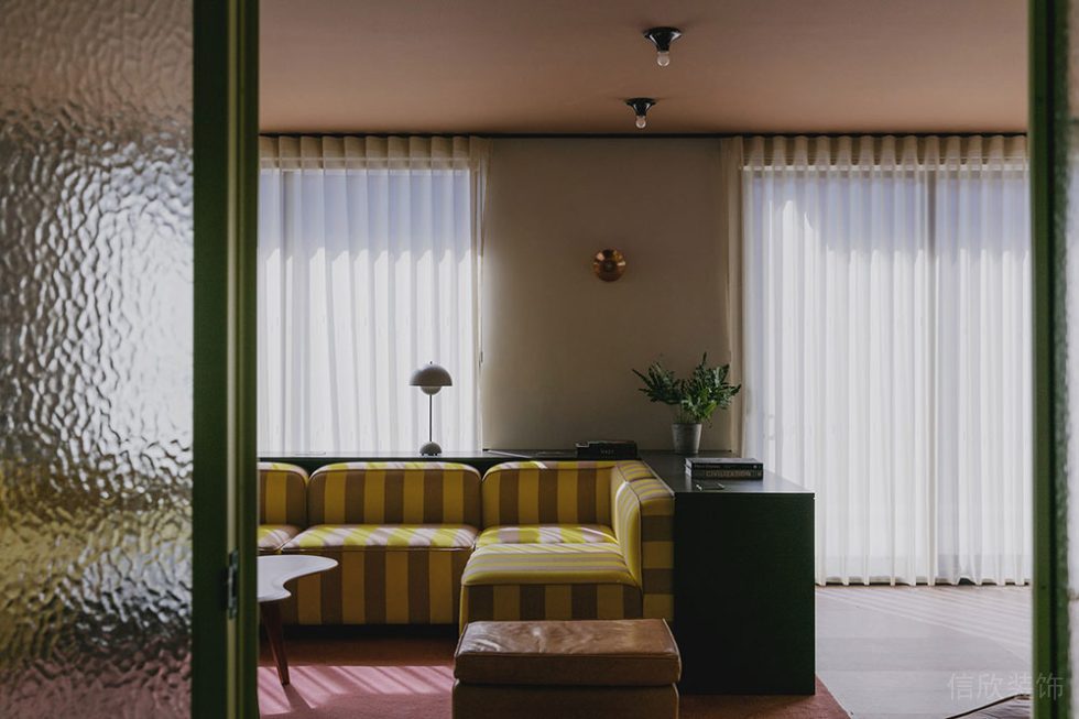 簡約風(fēng)格辦公空間接待室設(shè)計(jì)裝修圖