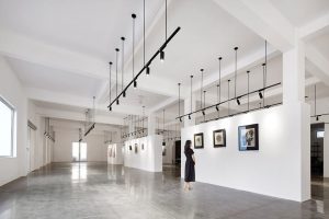 簡約風格辦公空間藝術展廳裝修圖