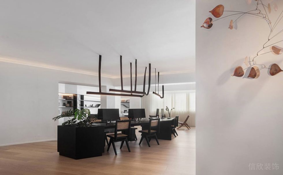 簡約風(fēng)格辦公室項(xiàng)目辦公區(qū)裝修圖