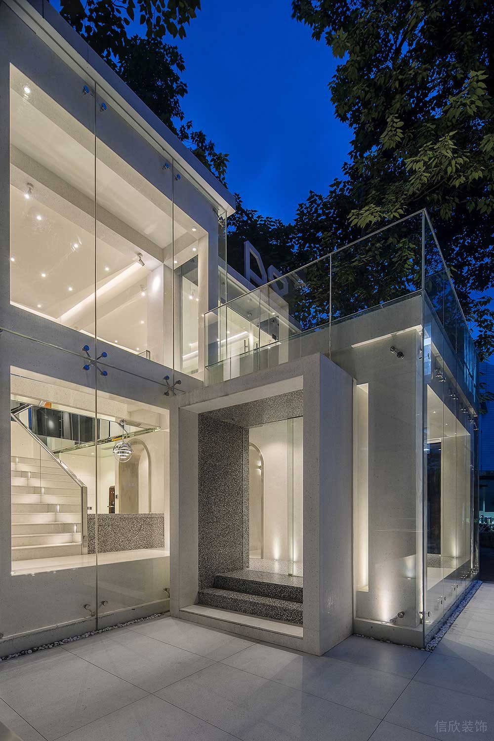 現(xiàn)代風(fēng)格辦公場所案例外立面實(shí)景圖