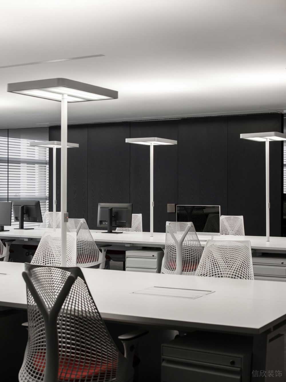 現(xiàn)代風(fēng)格商務(wù)辦公場(chǎng)所辦公區(qū)設(shè)計(jì)裝修圖