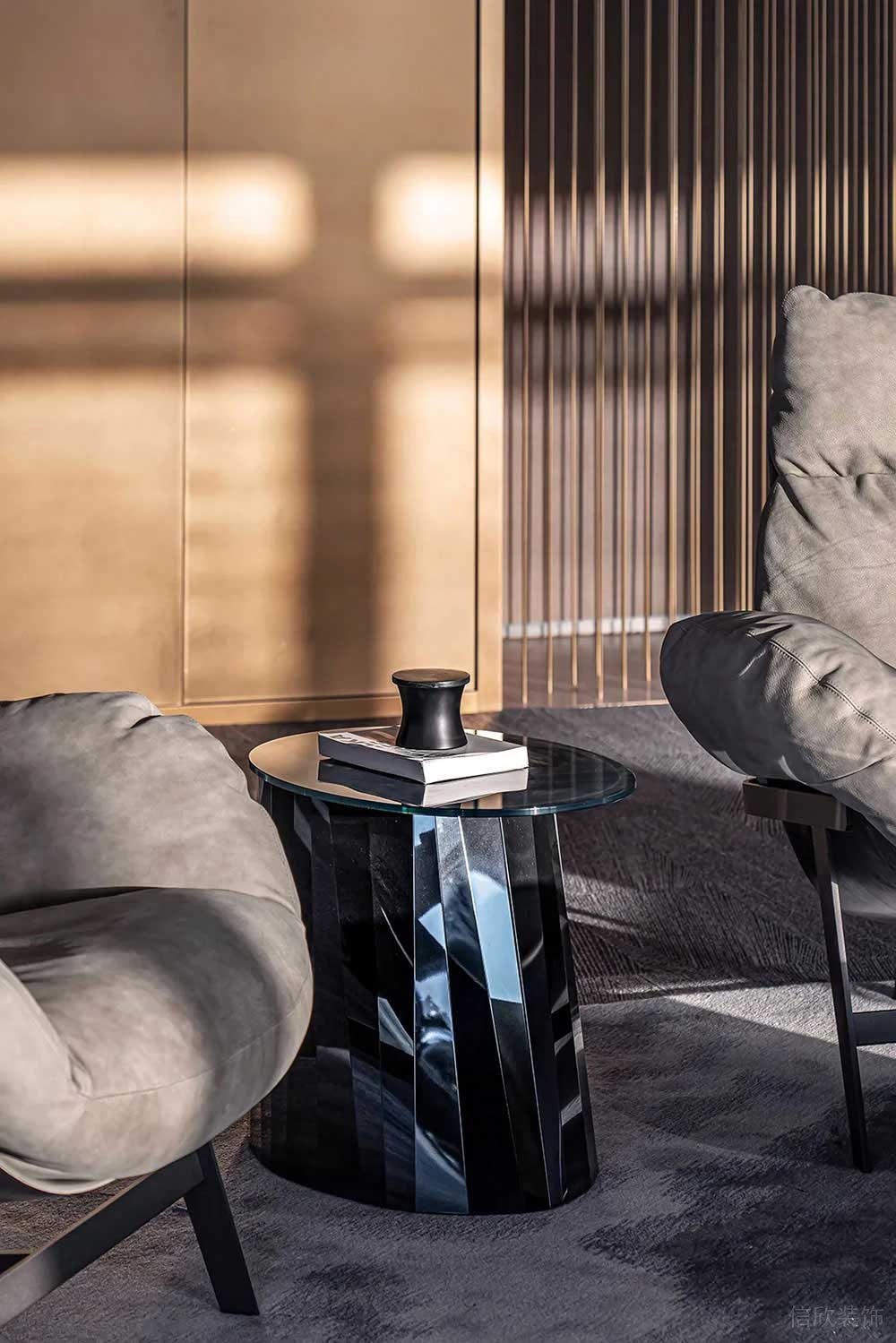 現(xiàn)代風格商務辦公空間休閑區(qū)設(shè)計裝修圖