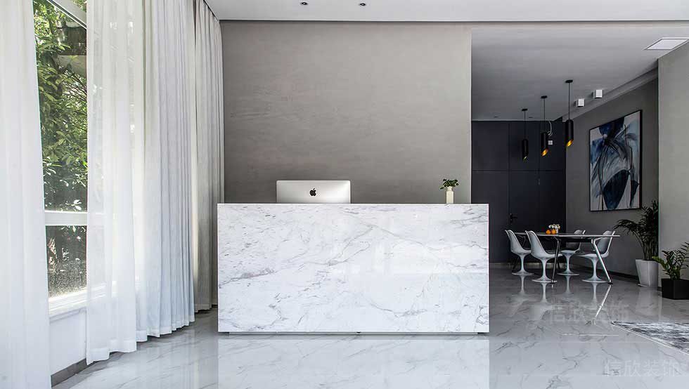 大理石前臺區(qū)簡約風現(xiàn)代辦公室裝修