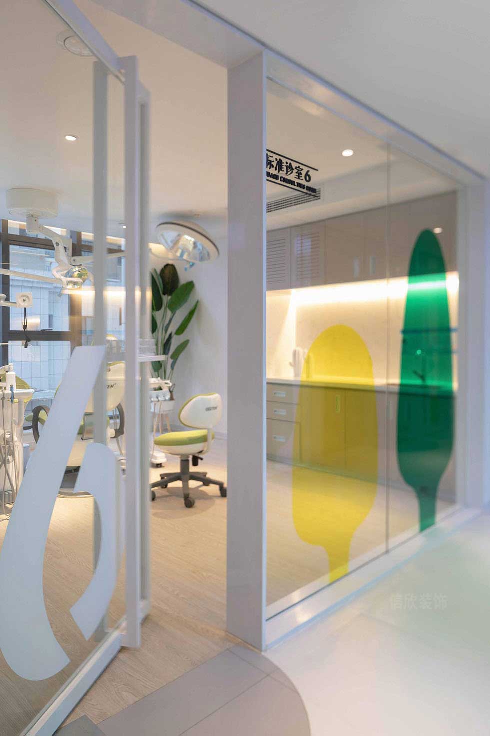 深圳一生口腔醫(yī)院隔墻裝修設計 深圳一生口腔醫(yī)院隔墻裝修設計