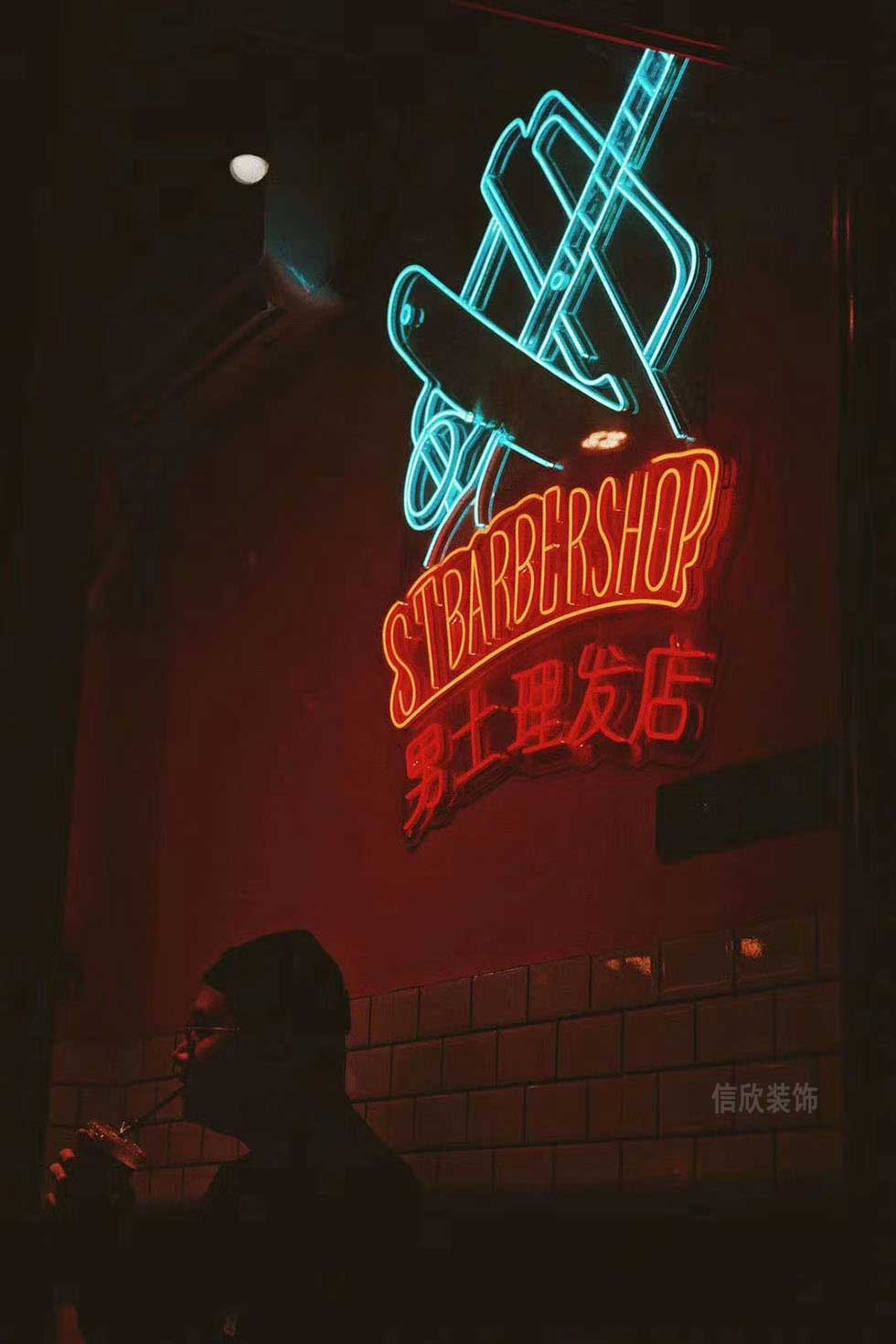 深圳龍華男士理發(fā)店門頭裝修案例 深圳龍華男士理發(fā)店門頭裝修案例