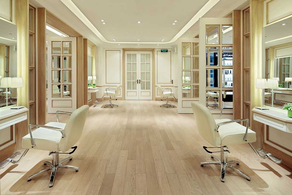 200平方簡(jiǎn)歐風(fēng)格美發(fā)店造型區(qū)裝修 200平方簡(jiǎn)歐風(fēng)格美發(fā)店造型區(qū)裝修