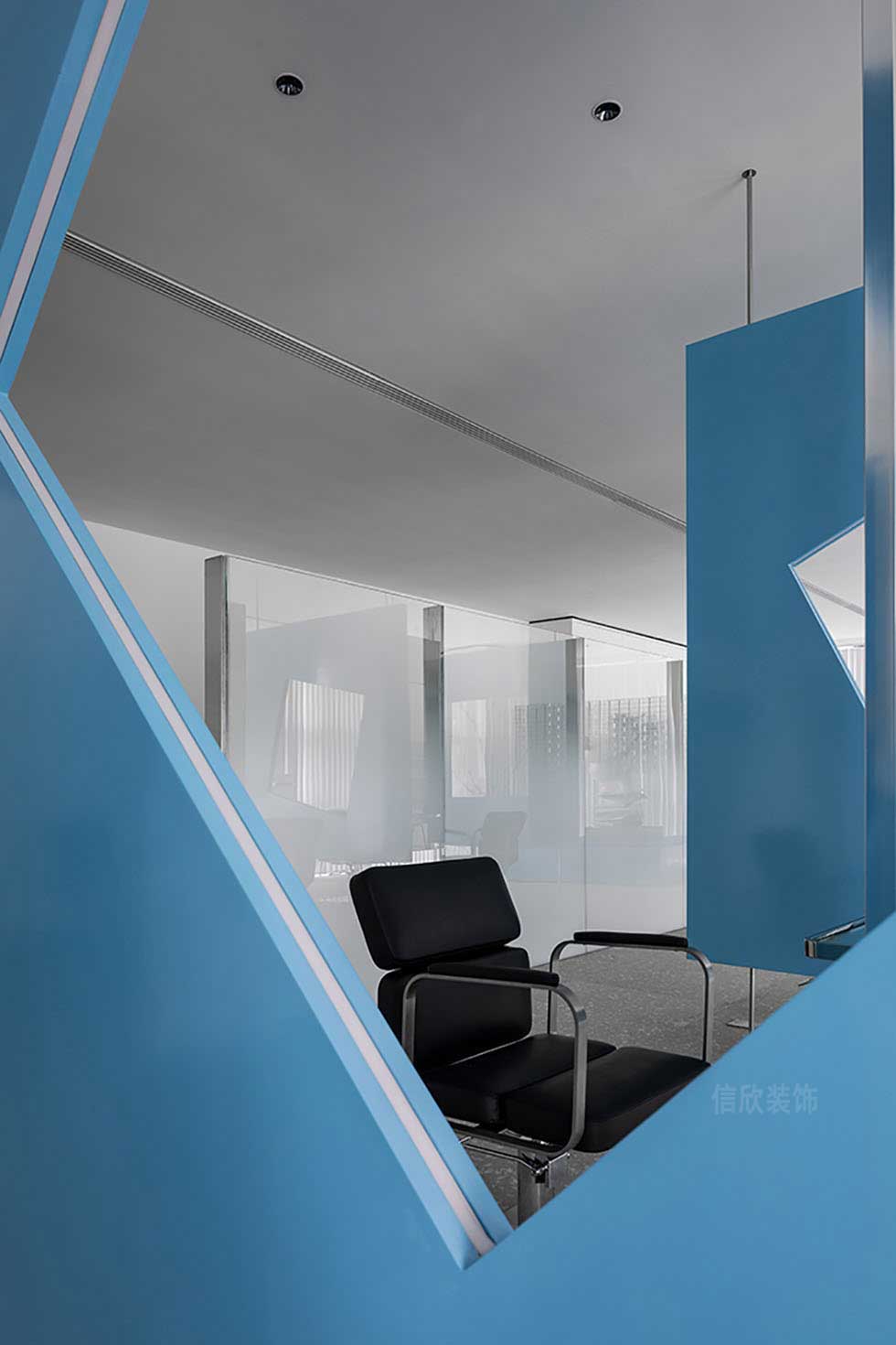 深圳福田藍色的美發會所裝修設計 深圳福田藍色的美發會所裝修設計