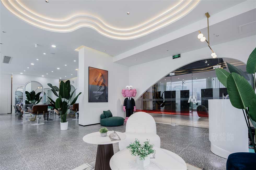 深圳大型高端美發沙龍洽談區裝修設計 深圳大型高端美發沙龍洽談區裝修設計