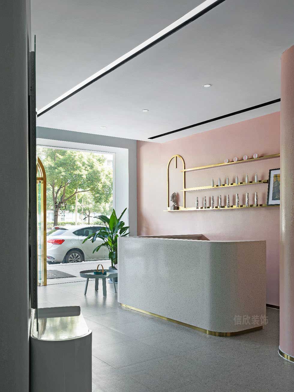 深圳羅湖時(shí)尚發(fā)型會(huì)所裝修大廳實(shí)景案例 深圳羅湖時(shí)尚發(fā)型會(huì)所裝修大廳實(shí)景案例