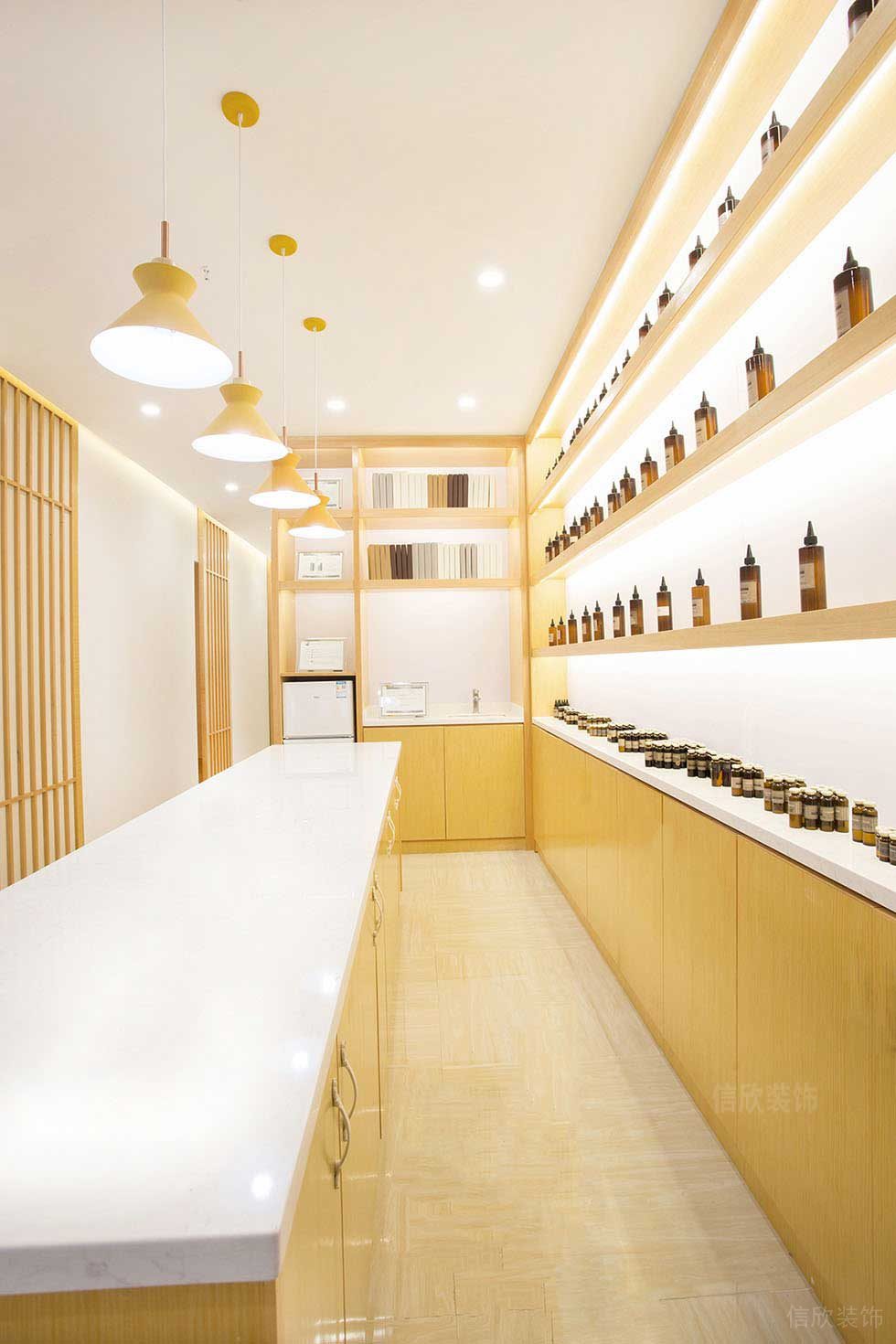 深圳寶安130平方美容院展示區(qū)裝修設(shè)計(jì) 深圳寶安130平方美容院展示區(qū)裝修設(shè)計(jì)