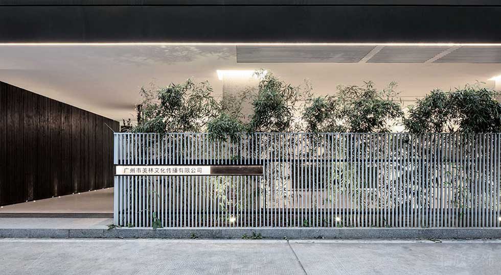 簡約風(fēng)格辦公室入口綠植走廊效果圖